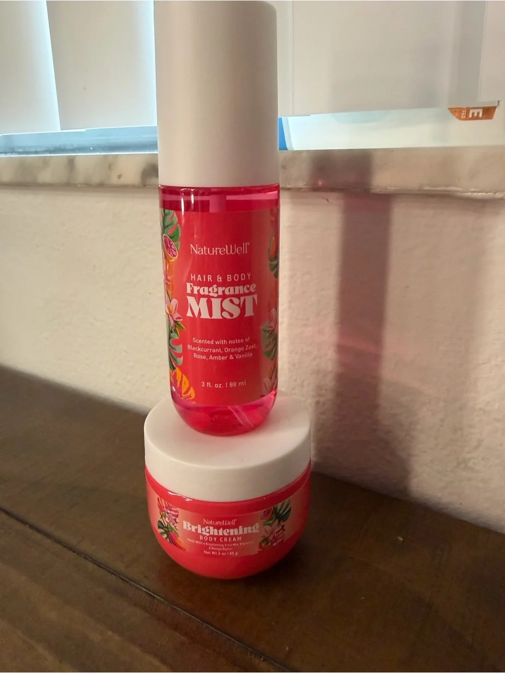 NatureWell hair & body fragrance mist and brightening body cream new